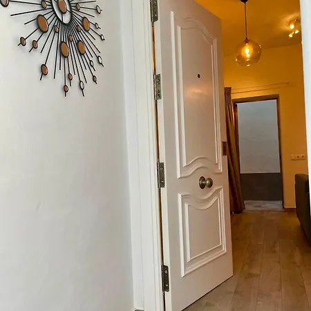 Conil Calle Trafalgar Centro Solo Familias Y Parejas * Кониль-де-ла-Фронтера