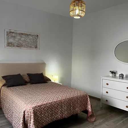 Conil Calle Trafalgar Centro Solo Familias Y Parejas *