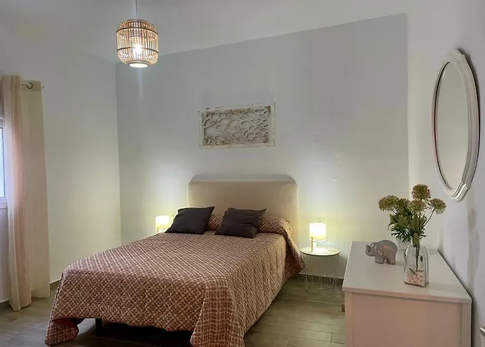 Conil Calle Trafalgar Centro Solo Familias Y Parejas Apartamento