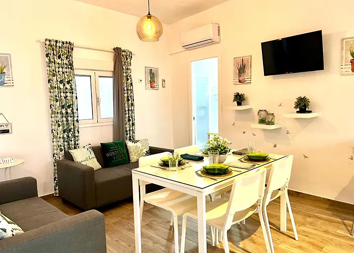 Apartamento Conil Calle Trafalgar Centro Solo Familias Y Parejas *