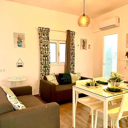 Conil Calle Trafalgar Centro Solo Familias Y Parejas * كونيل ذي لا فرونتيرا